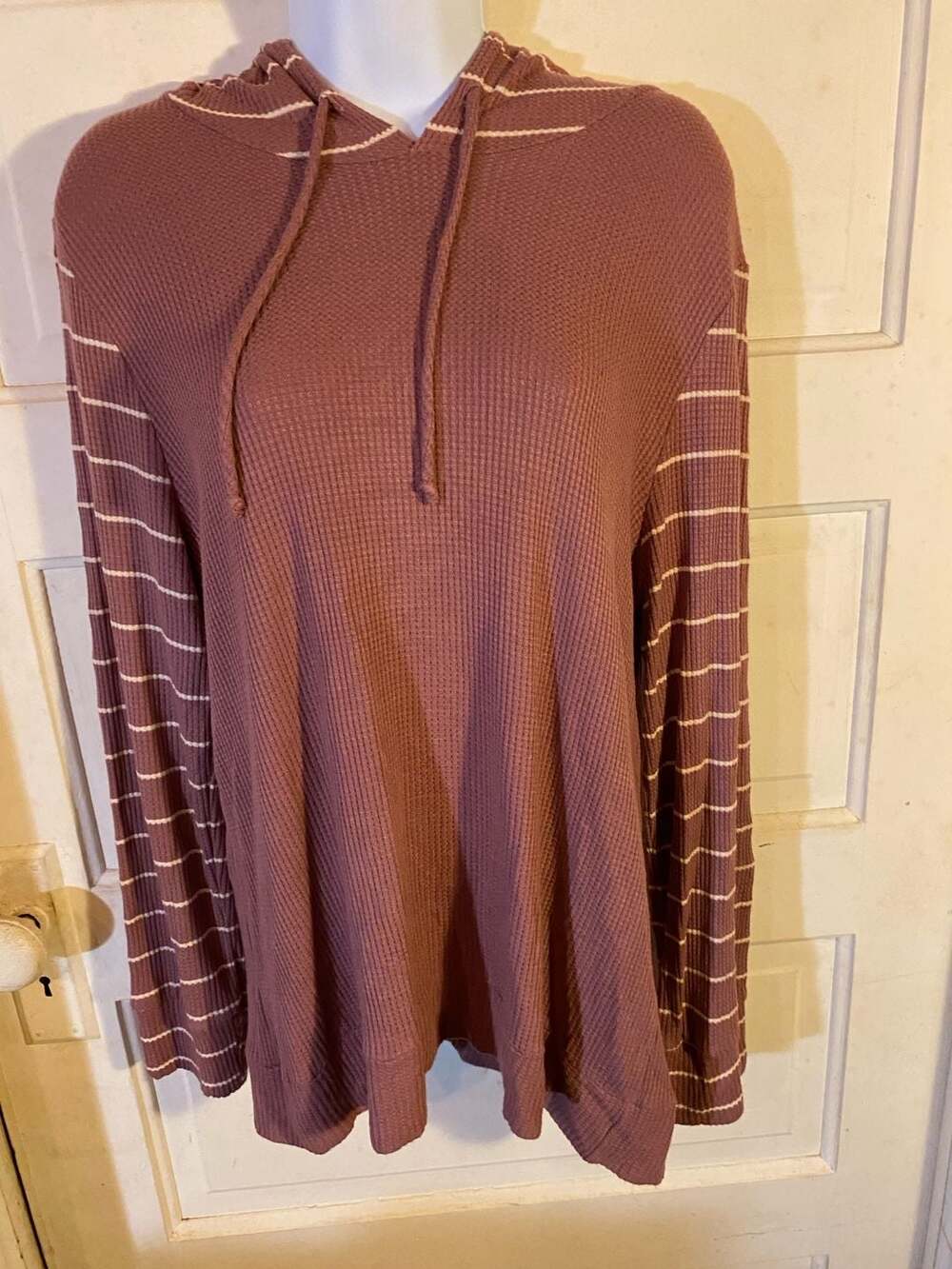 Kaileigh Women's Mauve Waffle Knit Striped Long Sleeve Hoodie